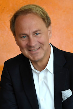 Dr. Holger Grosshardt